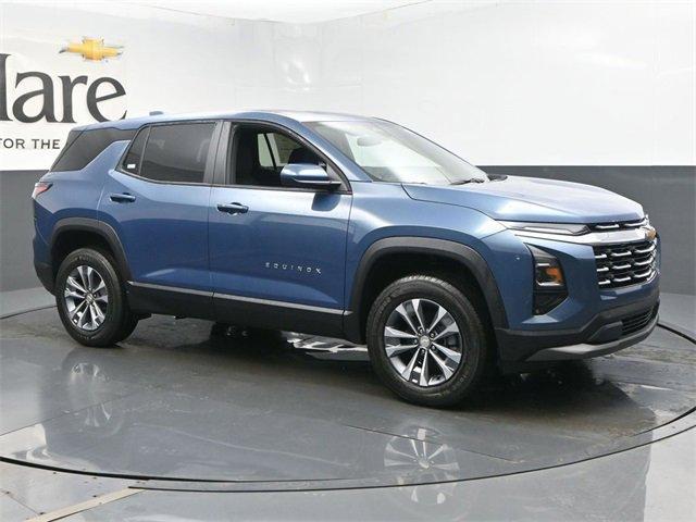 new 2026 Chevrolet Equinox car, priced at $30,290
