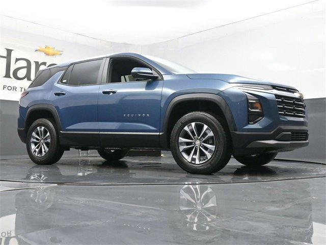 new 2026 Chevrolet Equinox car, priced at $30,290