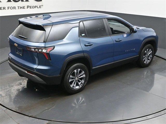 new 2026 Chevrolet Equinox car, priced at $30,290