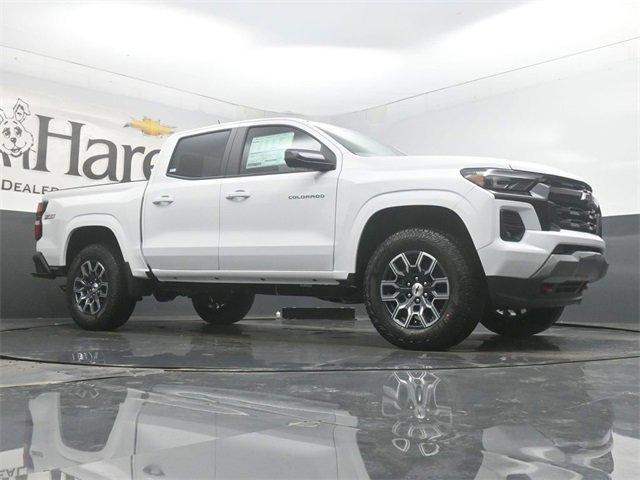 new 2025 Chevrolet Colorado car, priced at $45,192