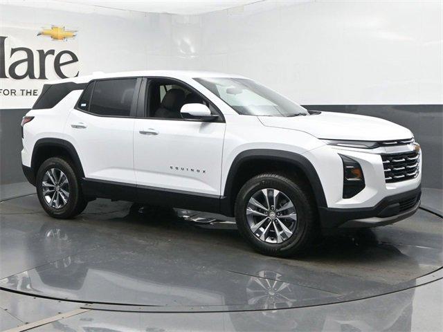 new 2026 Chevrolet Equinox car, priced at $30,385