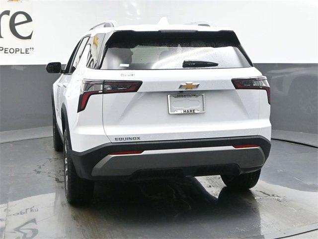 new 2026 Chevrolet Equinox car, priced at $31,640
