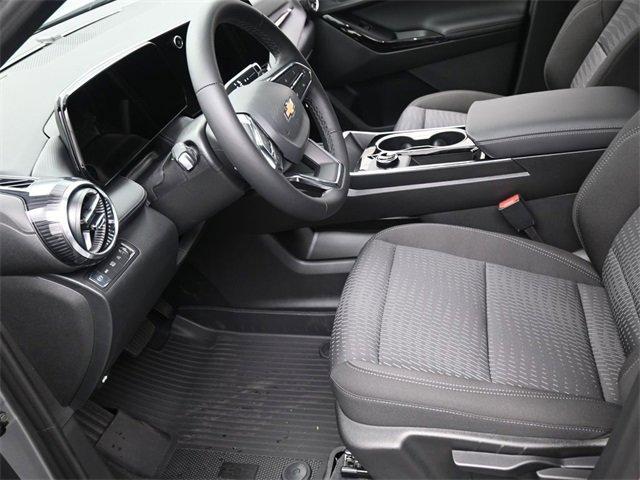 new 2026 Chevrolet Equinox car, priced at $32,290