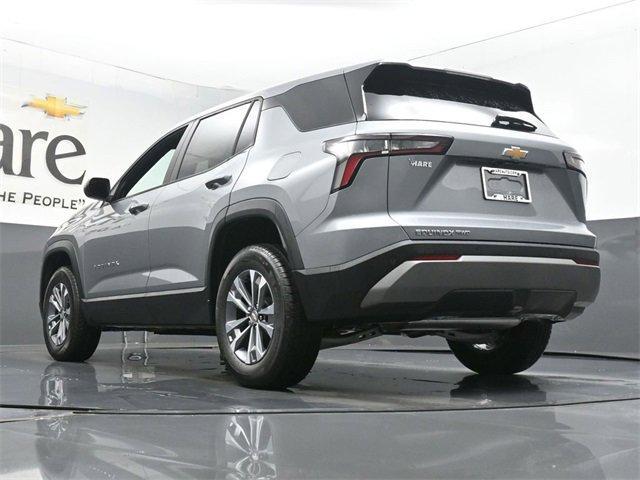 new 2026 Chevrolet Equinox car, priced at $32,290
