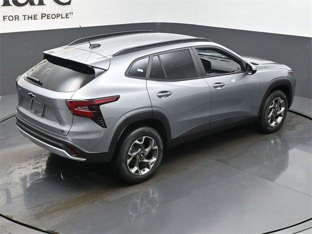 new 2025 Chevrolet Trax car, priced at $25,230