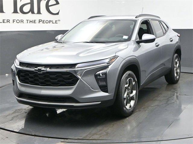 new 2025 Chevrolet Trax car, priced at $25,230