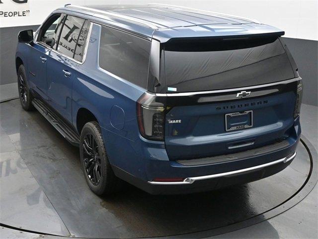 new 2025 Chevrolet Suburban car, priced at $75,539