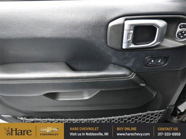 used 2018 Jeep Wrangler Unlimited car, priced at $27,421