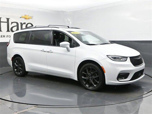 used 2021 Chrysler Pacifica car, priced at $30,971