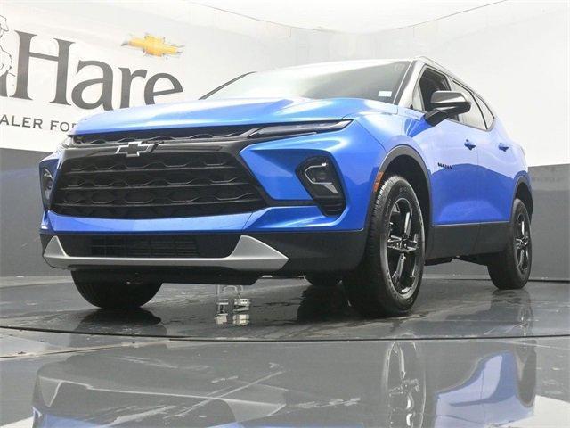 new 2025 Chevrolet Blazer car, priced at $38,708