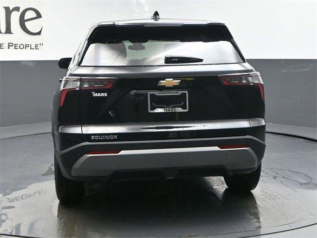 new 2026 Chevrolet Equinox car, priced at $30,290