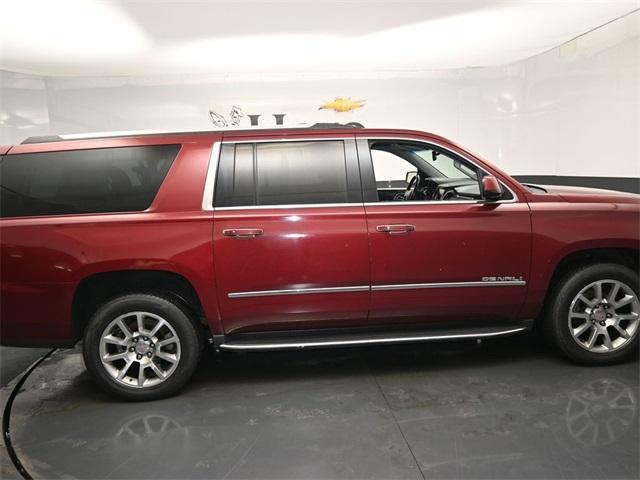 used 2019 GMC Yukon XL car, priced at $38,384