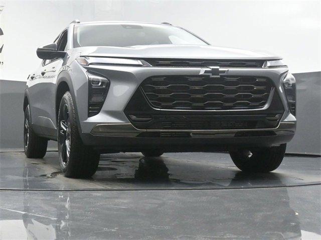new 2025 Chevrolet Trax car, priced at $26,146
