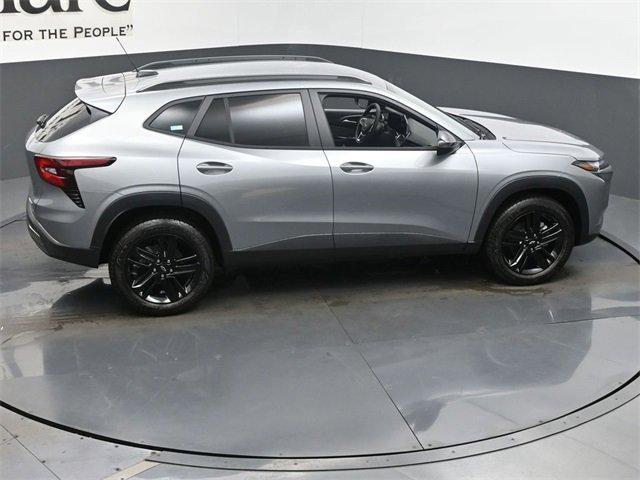 new 2025 Chevrolet Trax car, priced at $26,146
