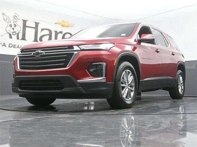 used 2023 Chevrolet Traverse car, priced at $30,321