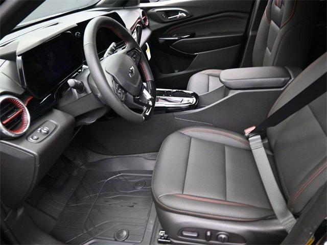 new 2025 Chevrolet Trax car, priced at $27,015