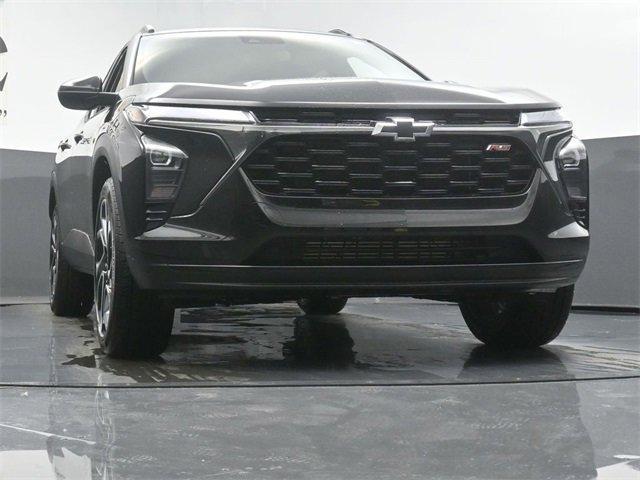 new 2025 Chevrolet Trax car, priced at $27,015