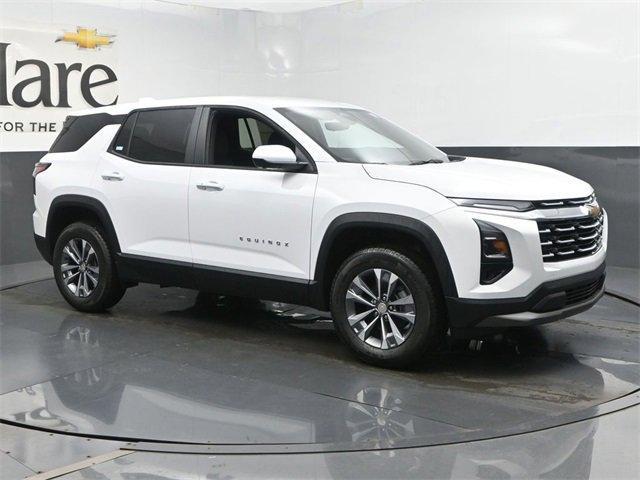 new 2026 Chevrolet Equinox car, priced at $32,980