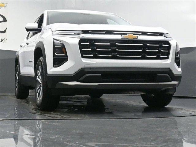 new 2026 Chevrolet Equinox car, priced at $32,980