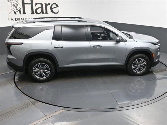 new 2025 Chevrolet Traverse car, priced at $42,610