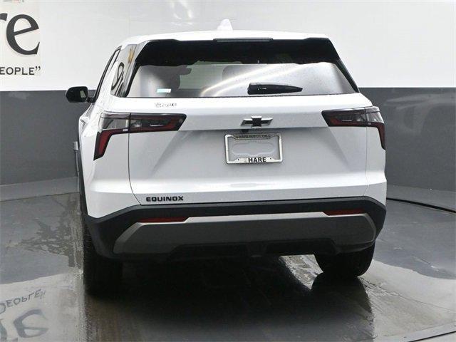 new 2026 Chevrolet Equinox car, priced at $32,375