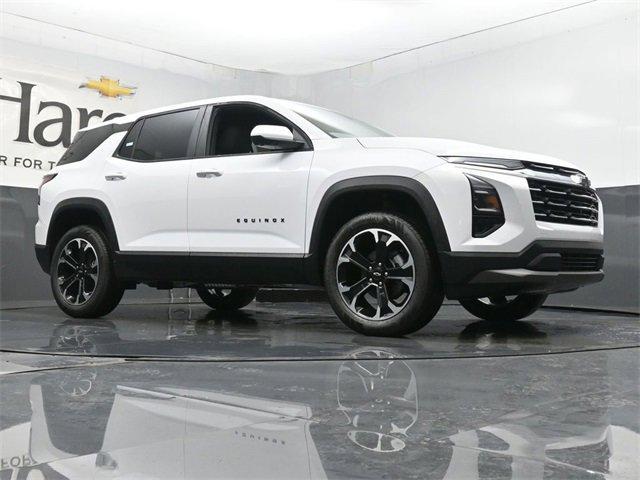 new 2026 Chevrolet Equinox car, priced at $32,375