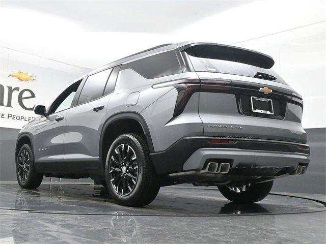 new 2026 Chevrolet Traverse car, priced at $47,353