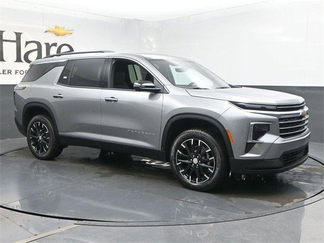 new 2026 Chevrolet Traverse car, priced at $47,353