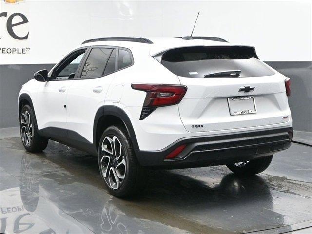 new 2025 Chevrolet Trax car, priced at $26,777