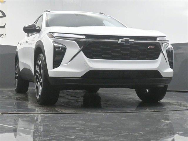 new 2025 Chevrolet Trax car, priced at $26,777
