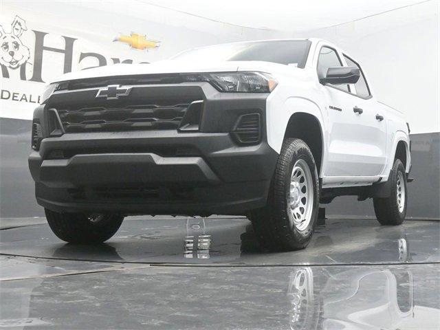 new 2025 Chevrolet Colorado car, priced at $36,863