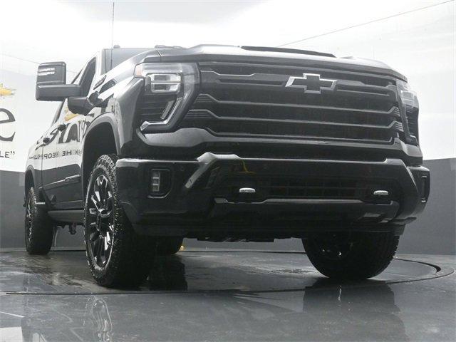 new 2026 Chevrolet Silverado 2500 car, priced at $81,044