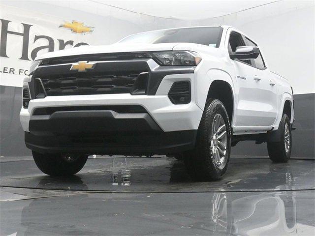 new 2024 Chevrolet Colorado car, priced at $33,621