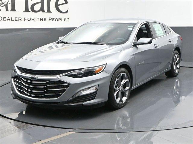 new 2025 Chevrolet Malibu car, priced at $28,443