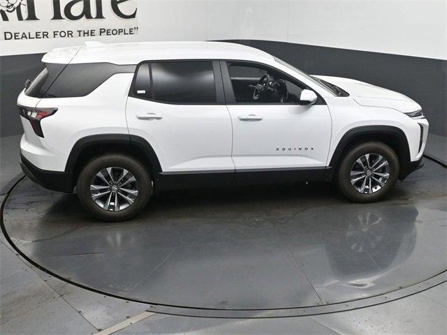 new 2026 Chevrolet Equinox car, priced at $31,644