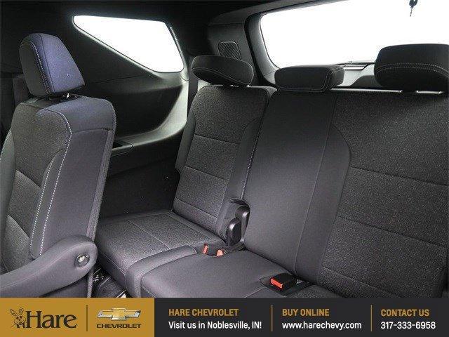 used 2025 Chevrolet Traverse car, priced at $33,971