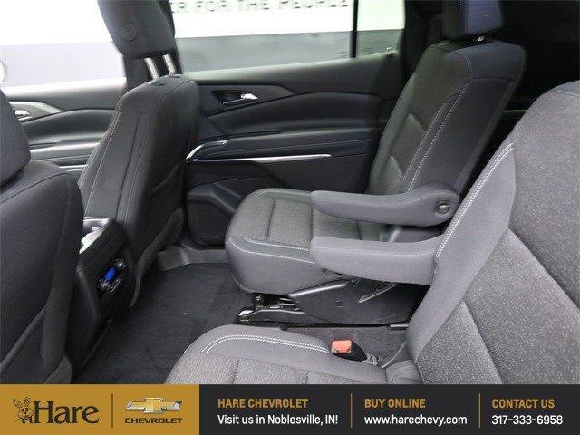 used 2025 Chevrolet Traverse car, priced at $33,971