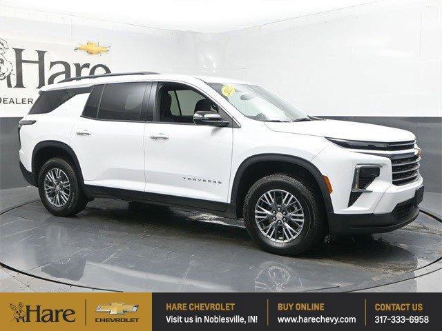 used 2025 Chevrolet Traverse car, priced at $33,971