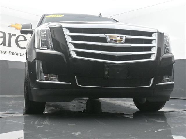 used 2019 Cadillac Escalade ESV car, priced at $33,971