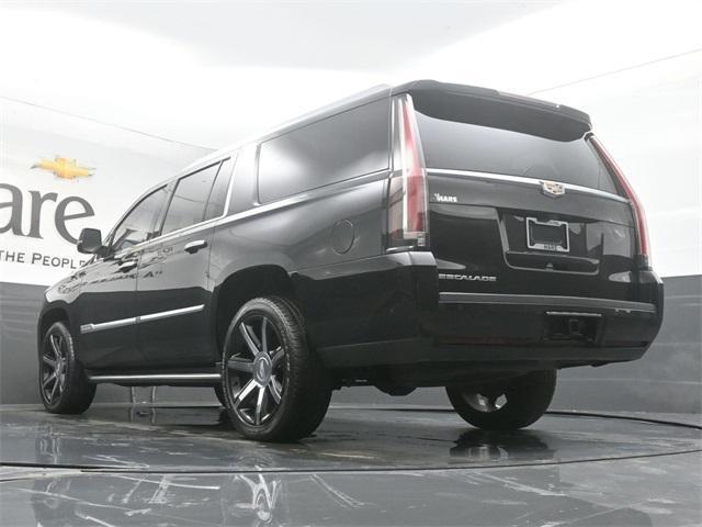 used 2019 Cadillac Escalade ESV car, priced at $33,971