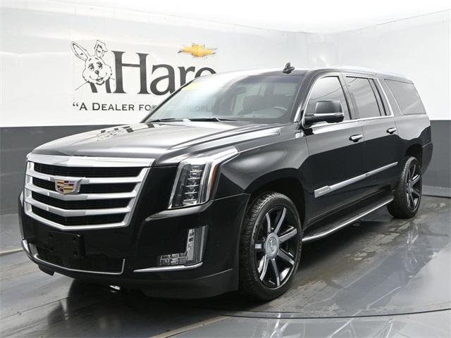 used 2019 Cadillac Escalade ESV car, priced at $33,971