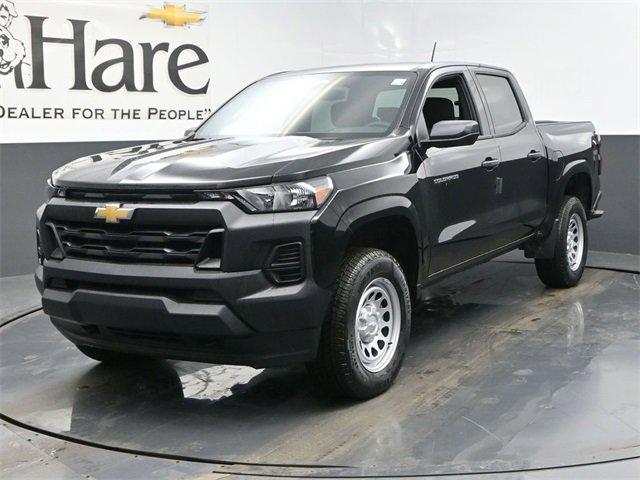 new 2025 Chevrolet Colorado car, priced at $37,270