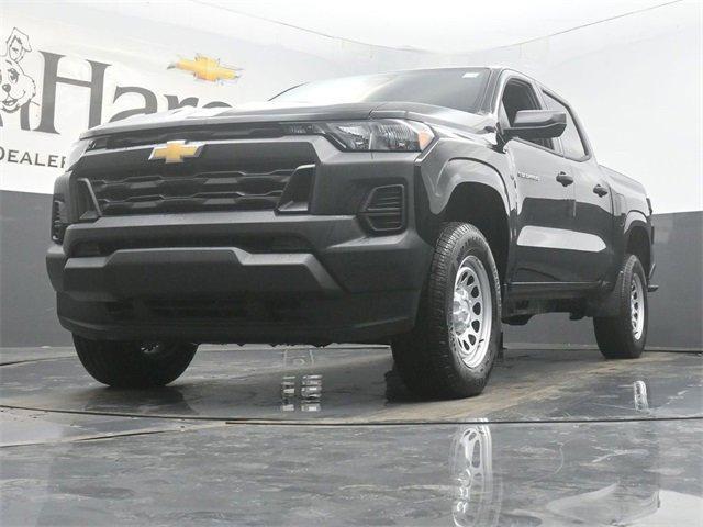 new 2025 Chevrolet Colorado car, priced at $37,270