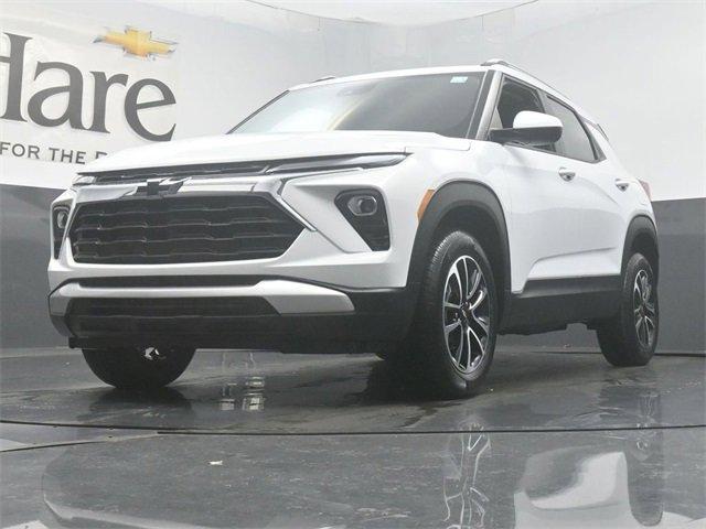new 2025 Chevrolet TrailBlazer car, priced at $28,541
