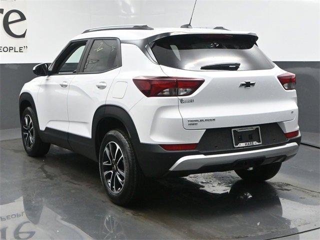new 2025 Chevrolet TrailBlazer car, priced at $28,541