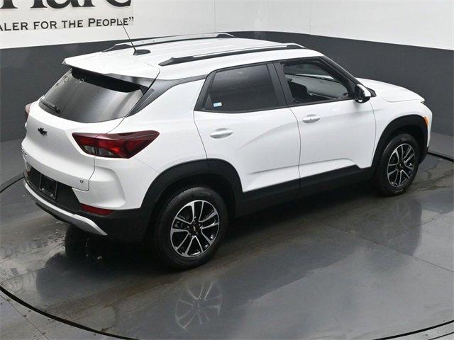 new 2025 Chevrolet TrailBlazer car, priced at $28,541