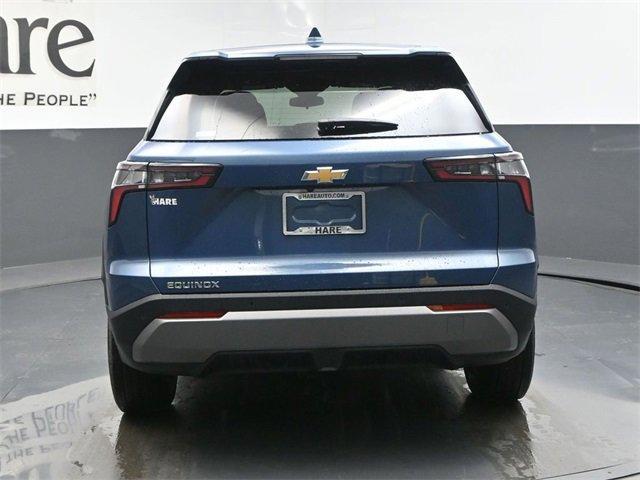 new 2026 Chevrolet Equinox car, priced at $30,385