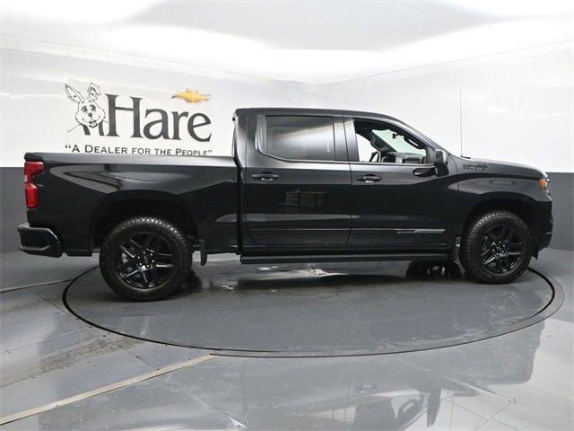 new 2025 Chevrolet Silverado 1500 car, priced at $71,389