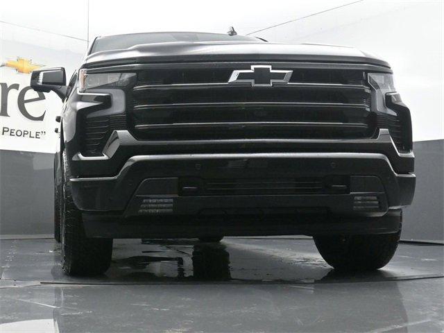 new 2025 Chevrolet Silverado 1500 car, priced at $71,389