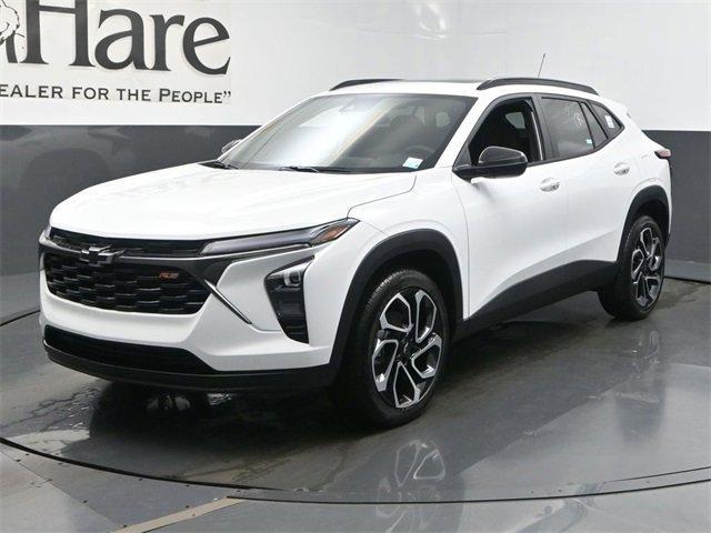 new 2025 Chevrolet Trax car, priced at $27,015